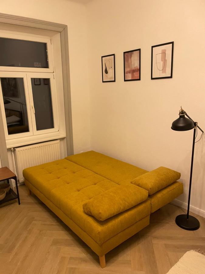 Trendy Apartment Near Schloss Schonbrunn Wina Bagian luar foto